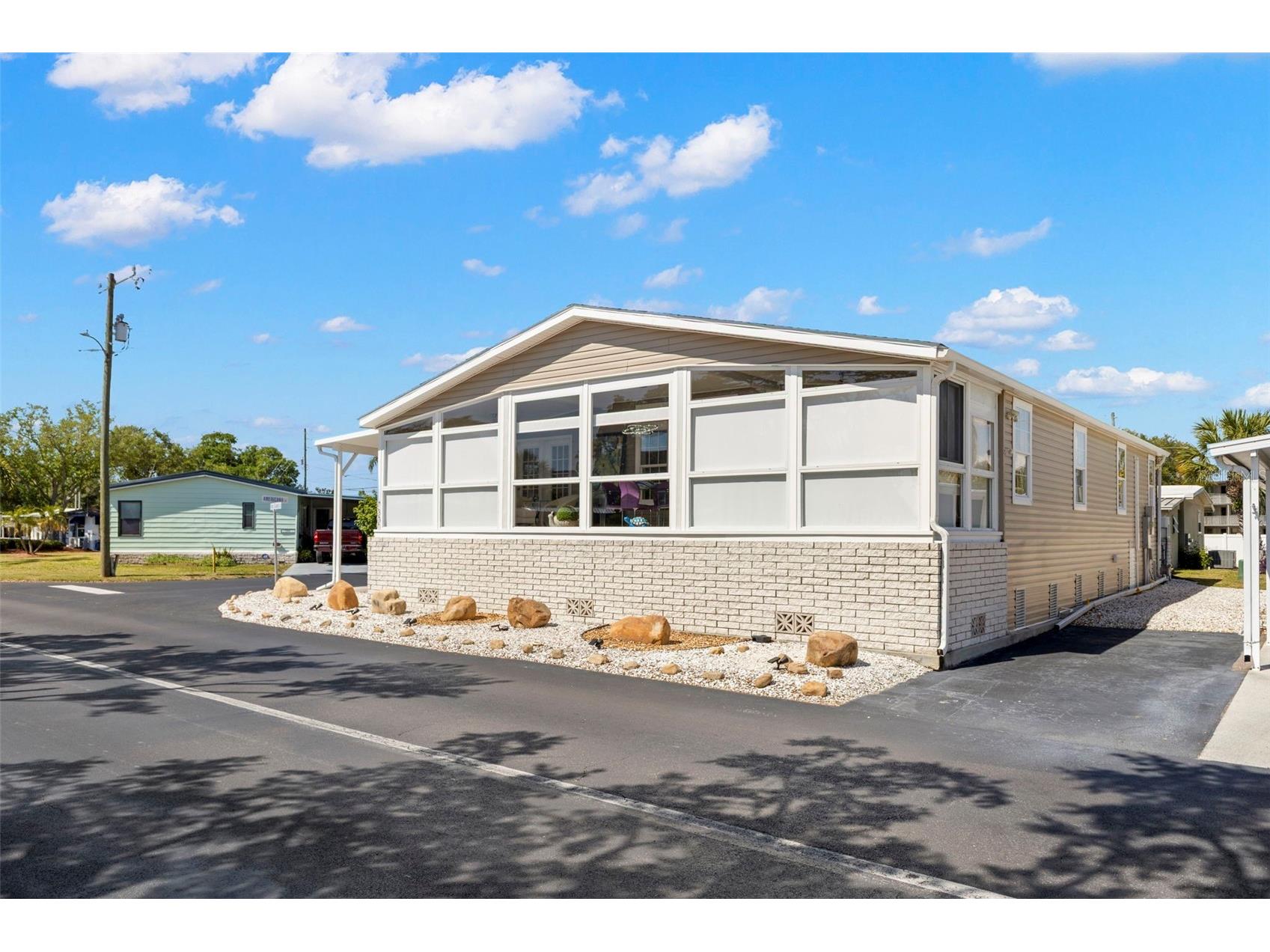 7300 Americana Drive NE #143 Saint Petersburg FL 33702 - TAMPA BAY TB8499525 image3