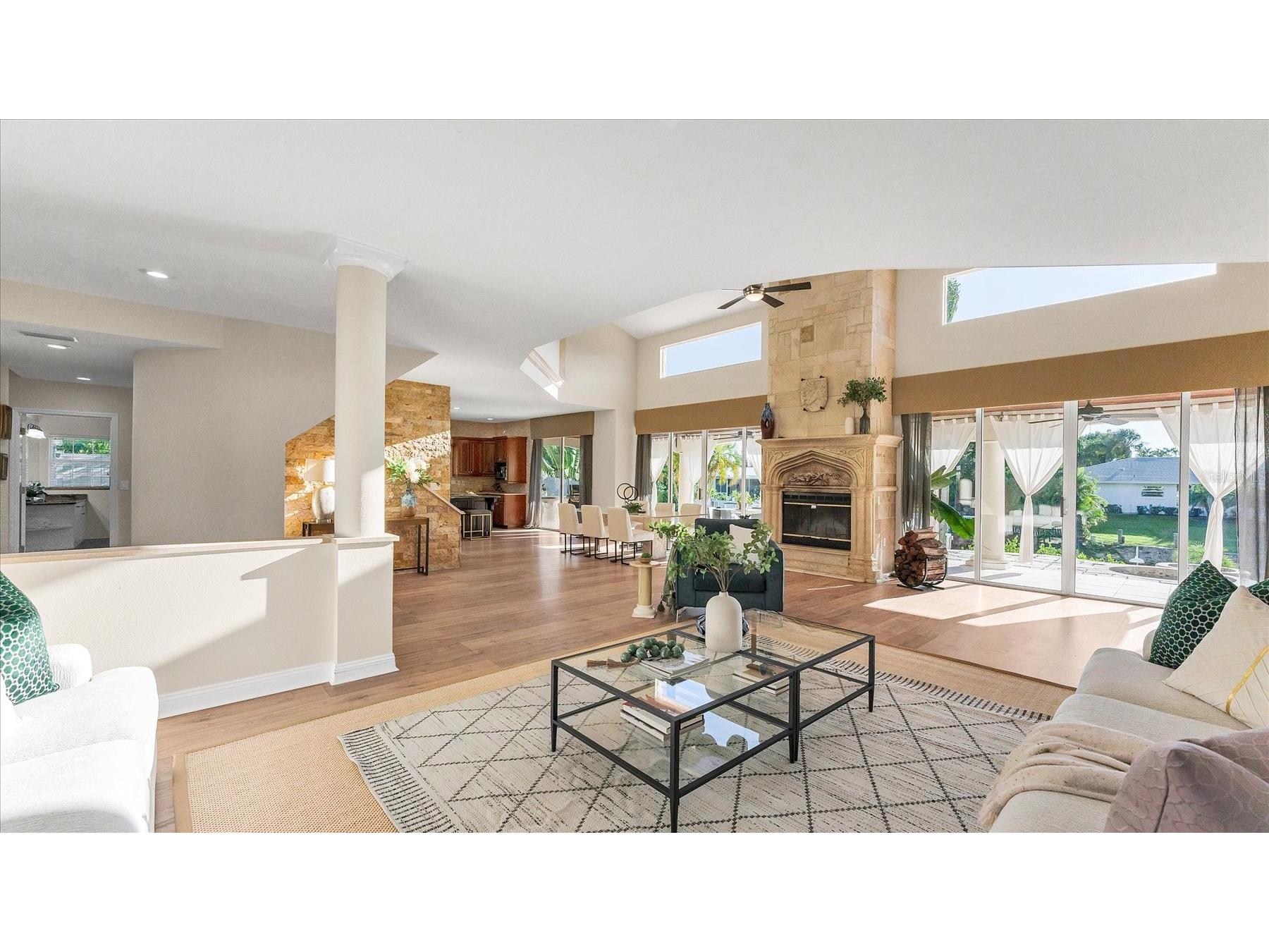 7300 Cove Terrace Sarasota FL 34231 A4680113 image11