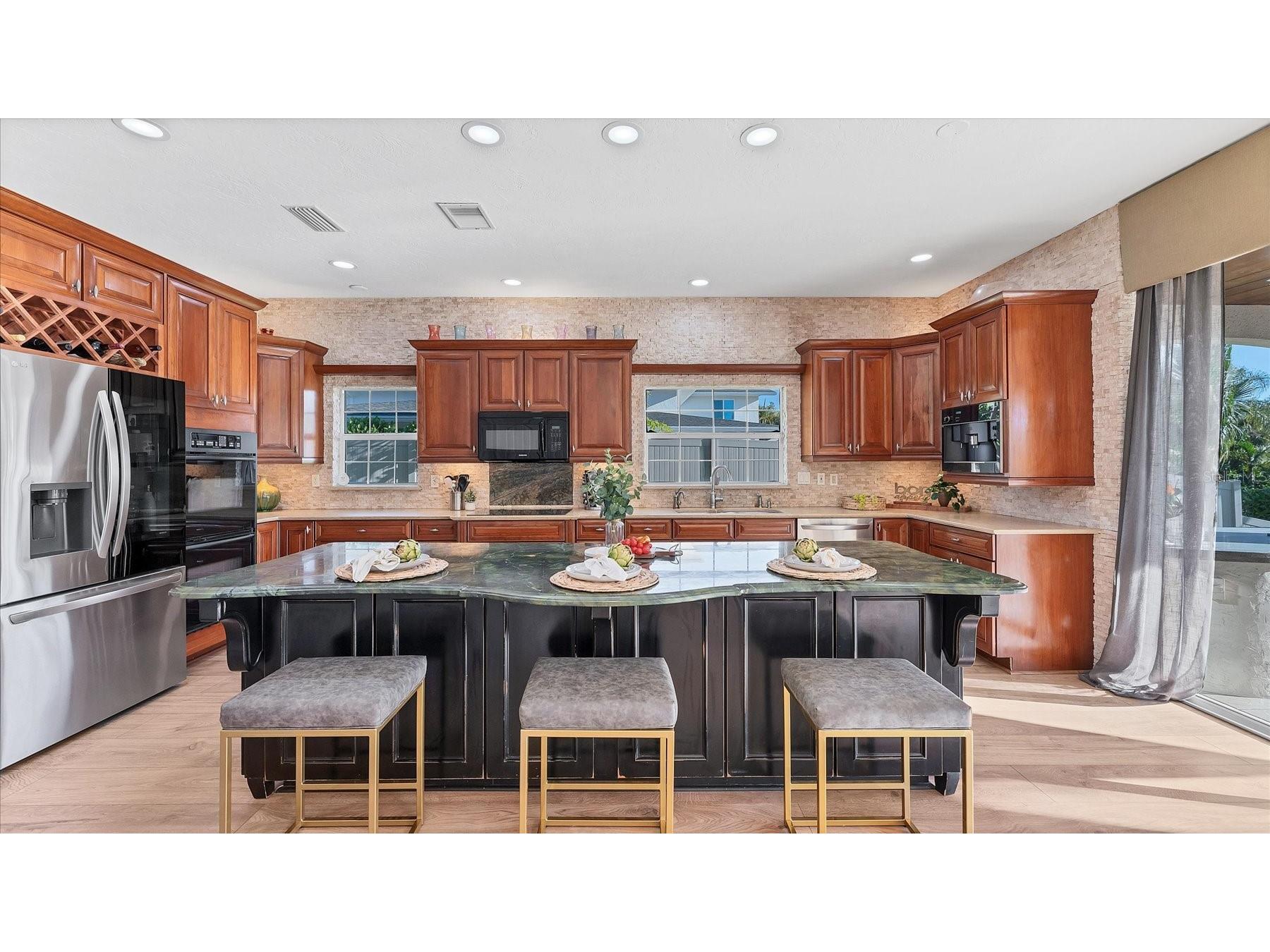 7300 Cove Terrace Sarasota FL 34231 A4680113 image18