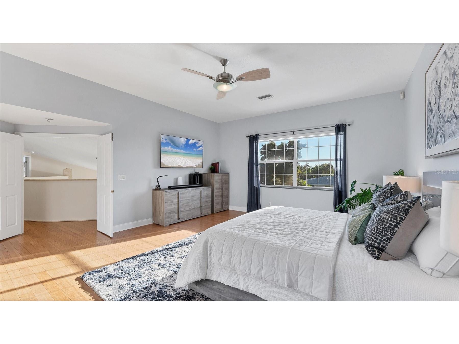 7300 Cove Terrace Sarasota FL 34231 A4680113 image29