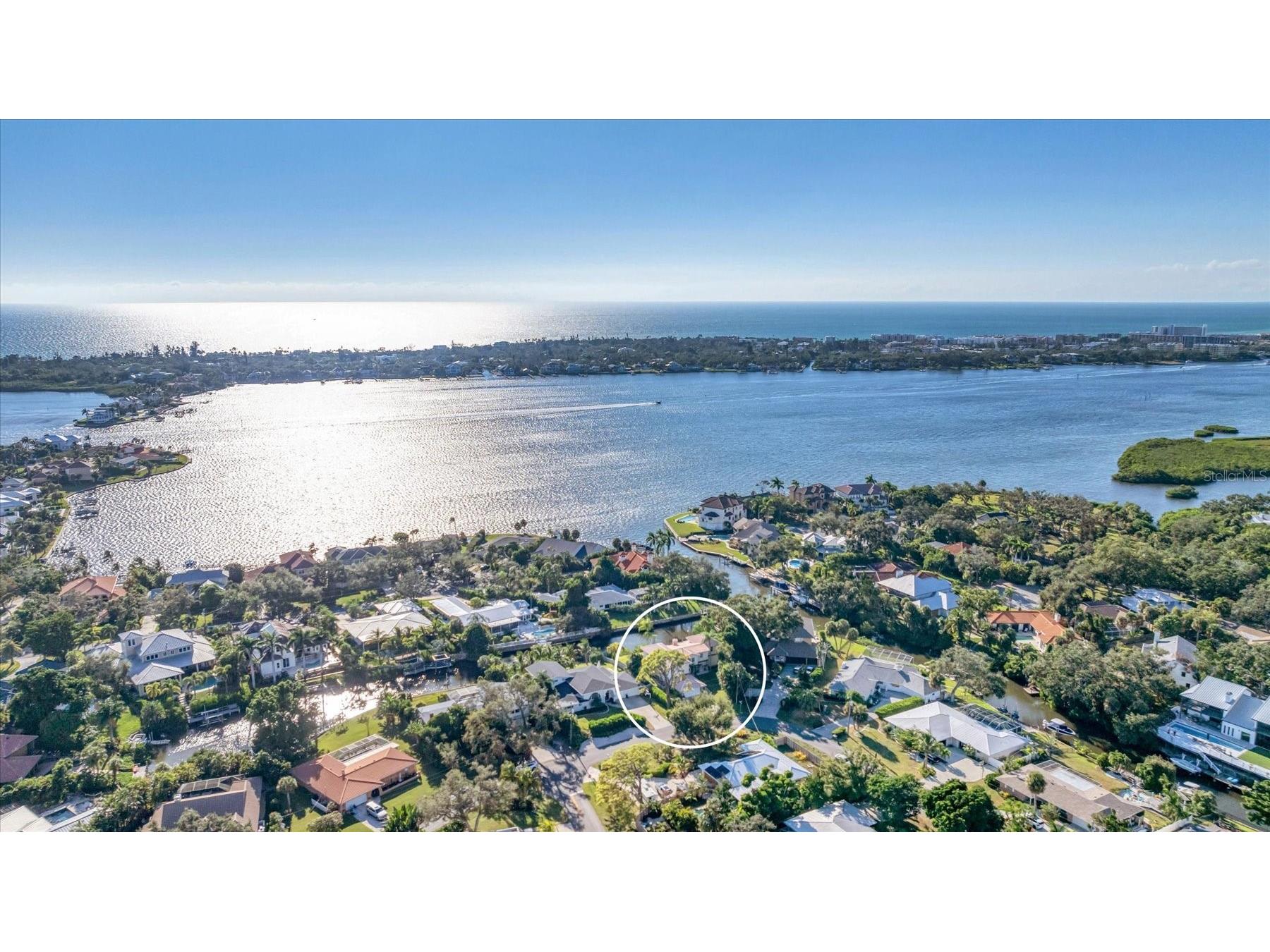 7300 Cove Terrace Sarasota FL 34231 A4680113 image3