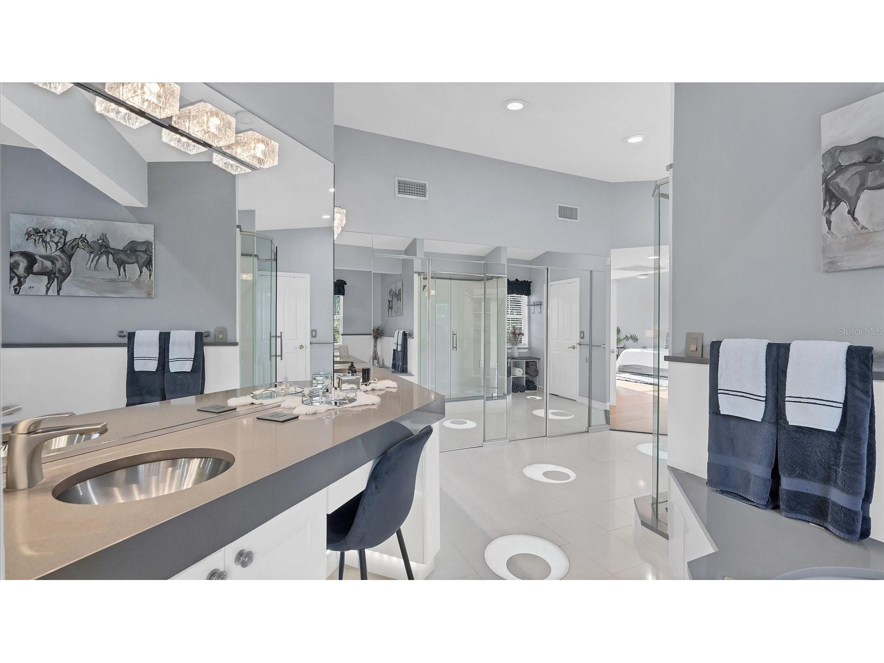 7300 Cove Terrace Sarasota FL 34231 A4680113 image31