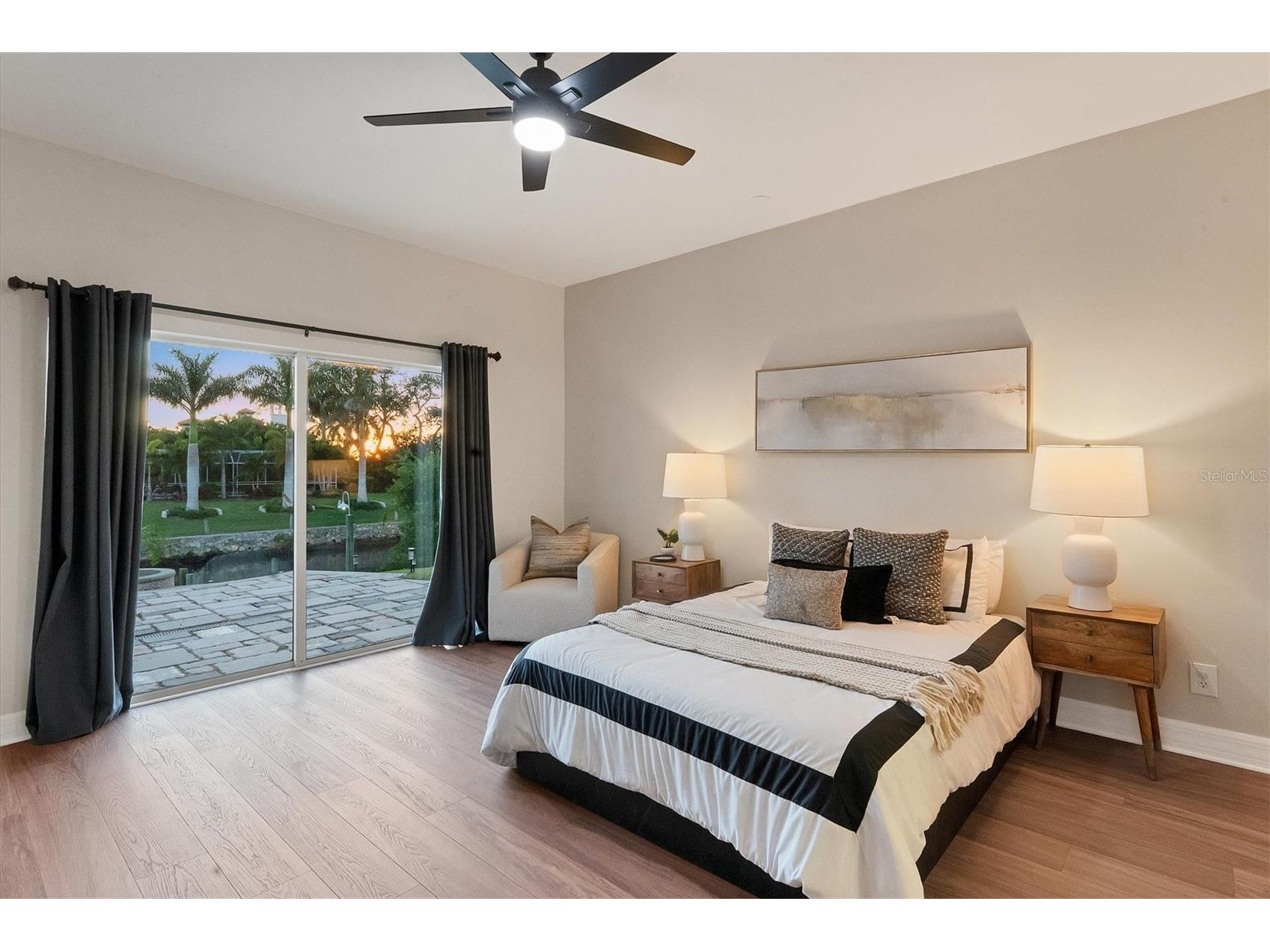 7300 Cove Terrace Sarasota FL 34231 A4680113 image43