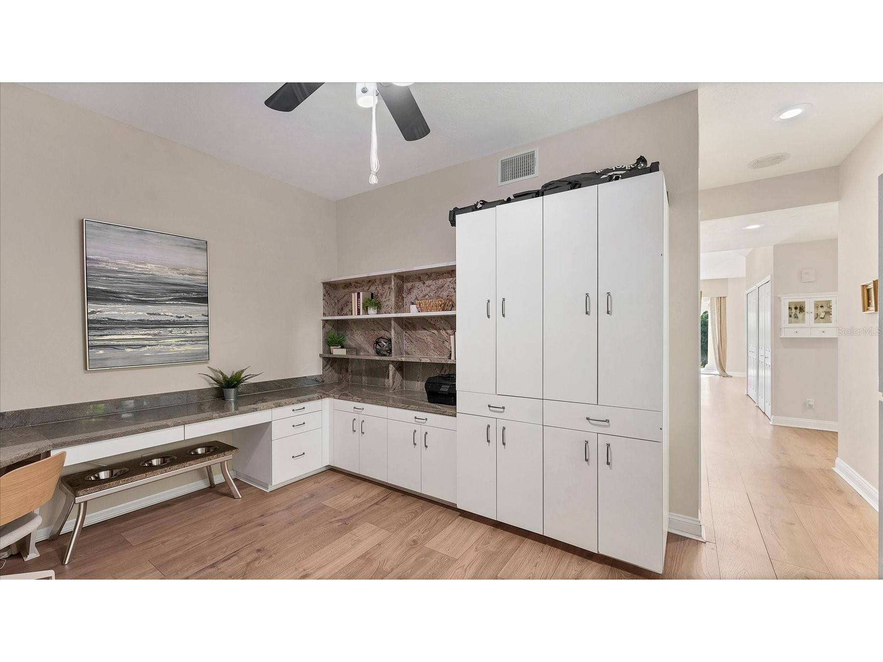 7300 Cove Terrace Sarasota FL 34231 A4680113 image48