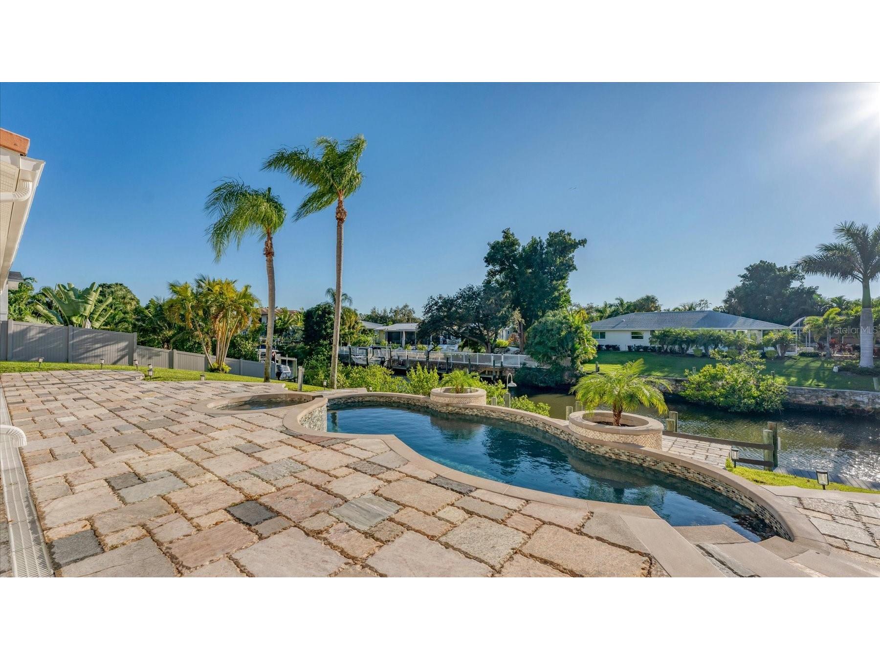 7300 Cove Terrace Sarasota FL 34231 A4680113 image53