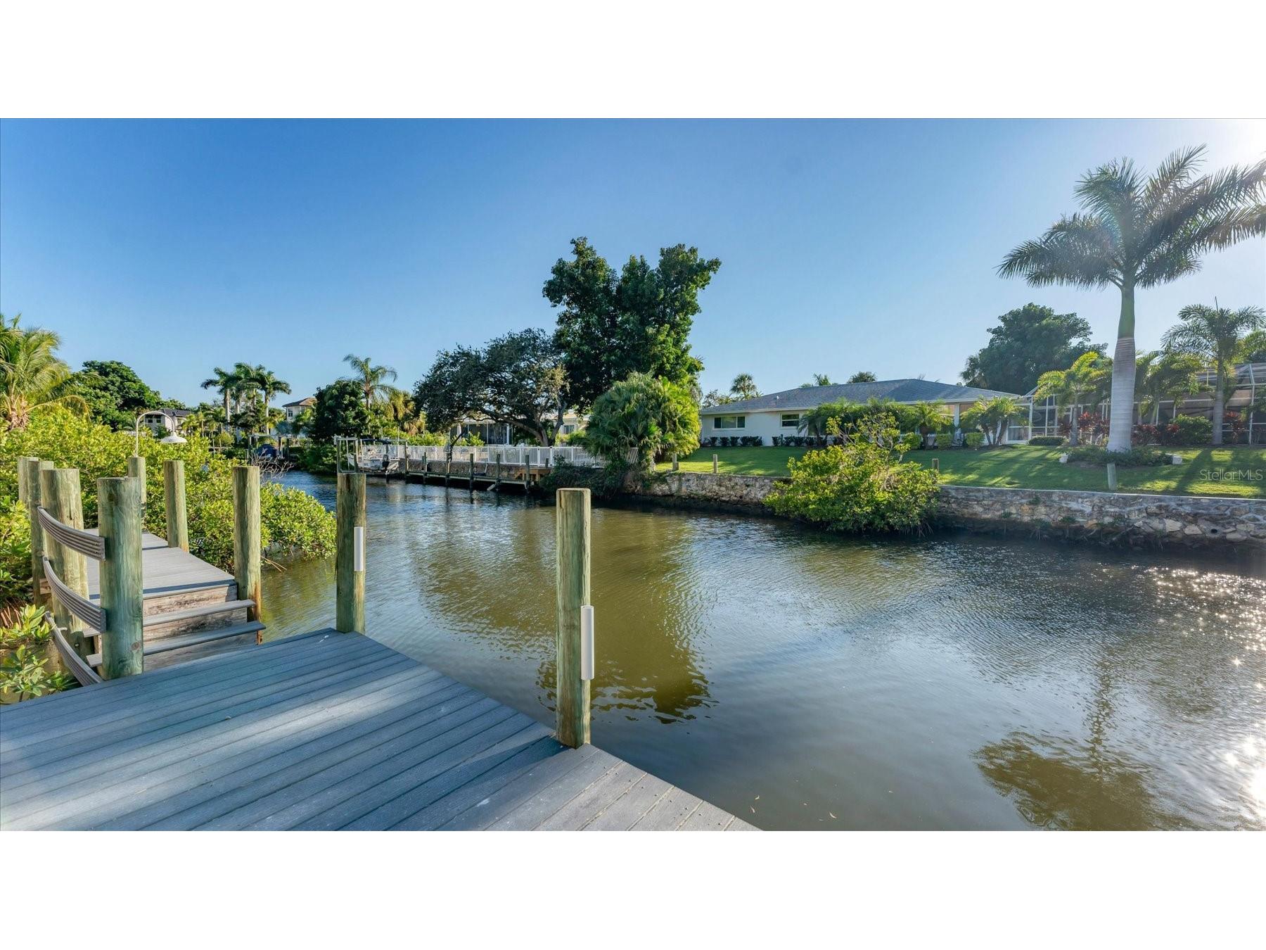 7300 Cove Terrace Sarasota FL 34231 A4680113 image56