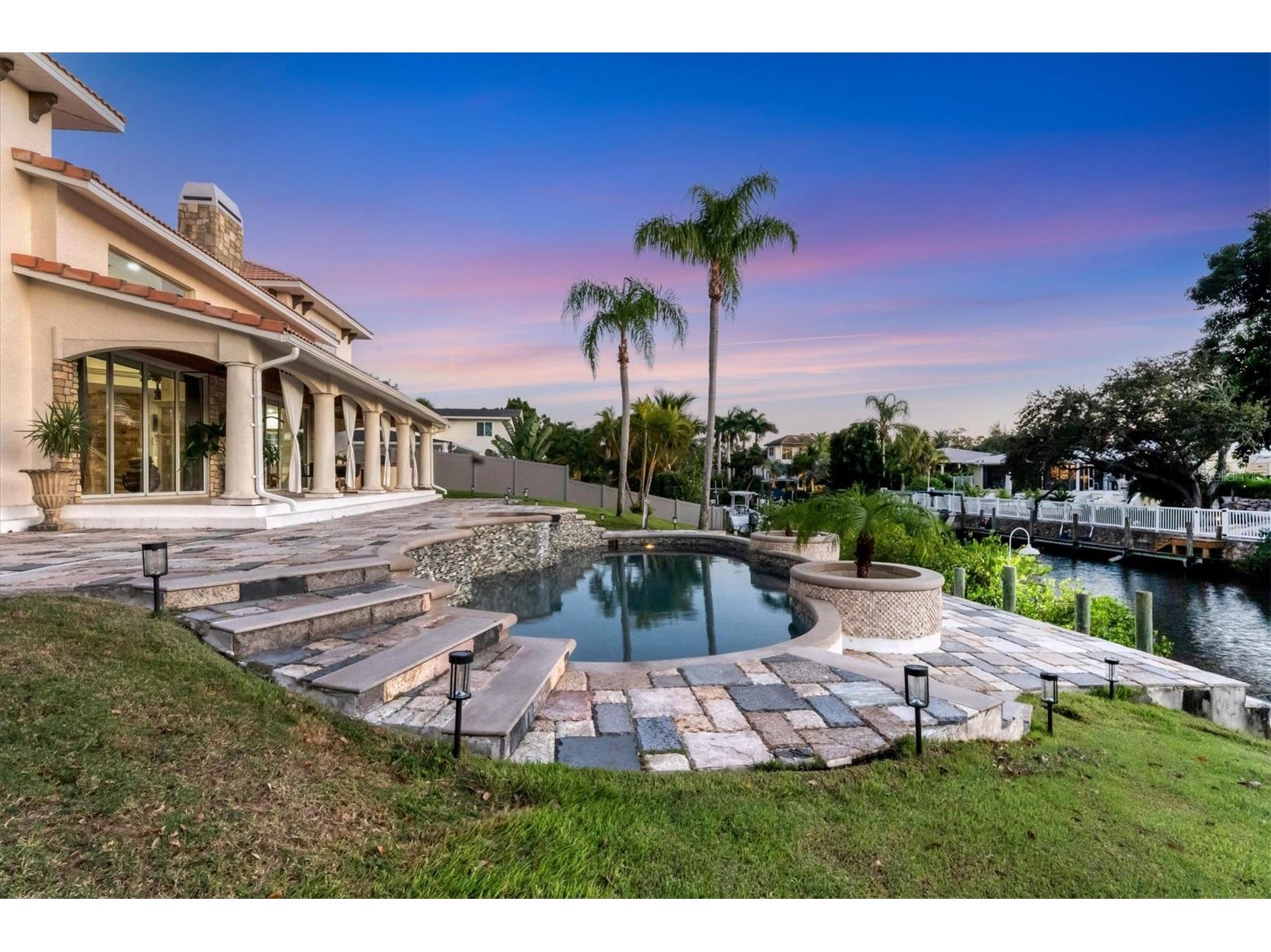 7300 Cove Terrace Sarasota FL 34231 A4680113 image8