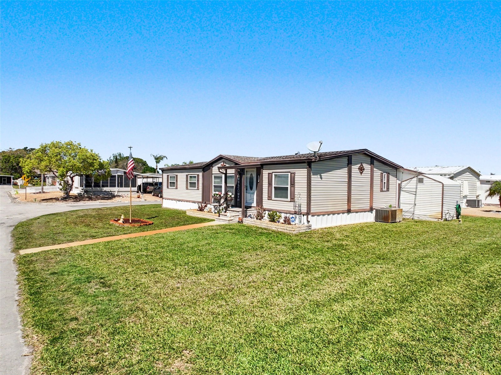 7300 Osage Drive Hudson FL 34667 W7884588 image5