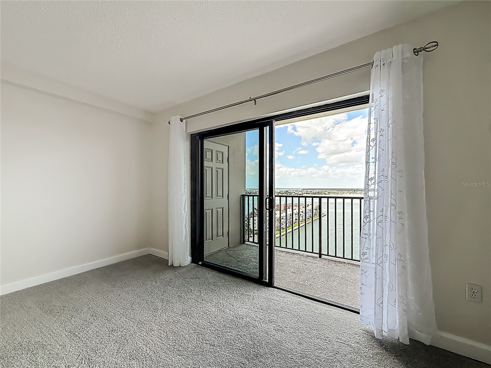 7300 Sun Island Dr S #1403 South Pasadena FL 33707 TB8499081 image25
