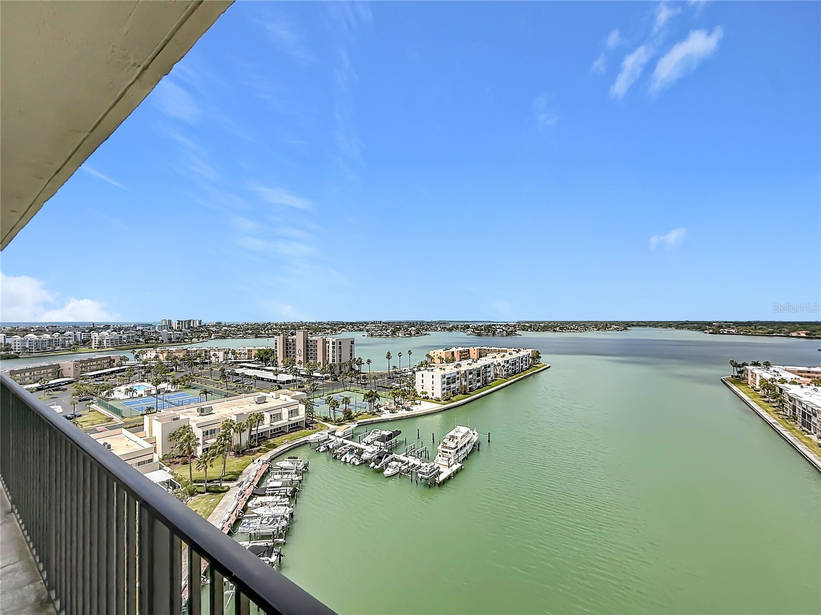7300 Sun Island Dr S #1403 South Pasadena FL 33707 TB8499081 image40