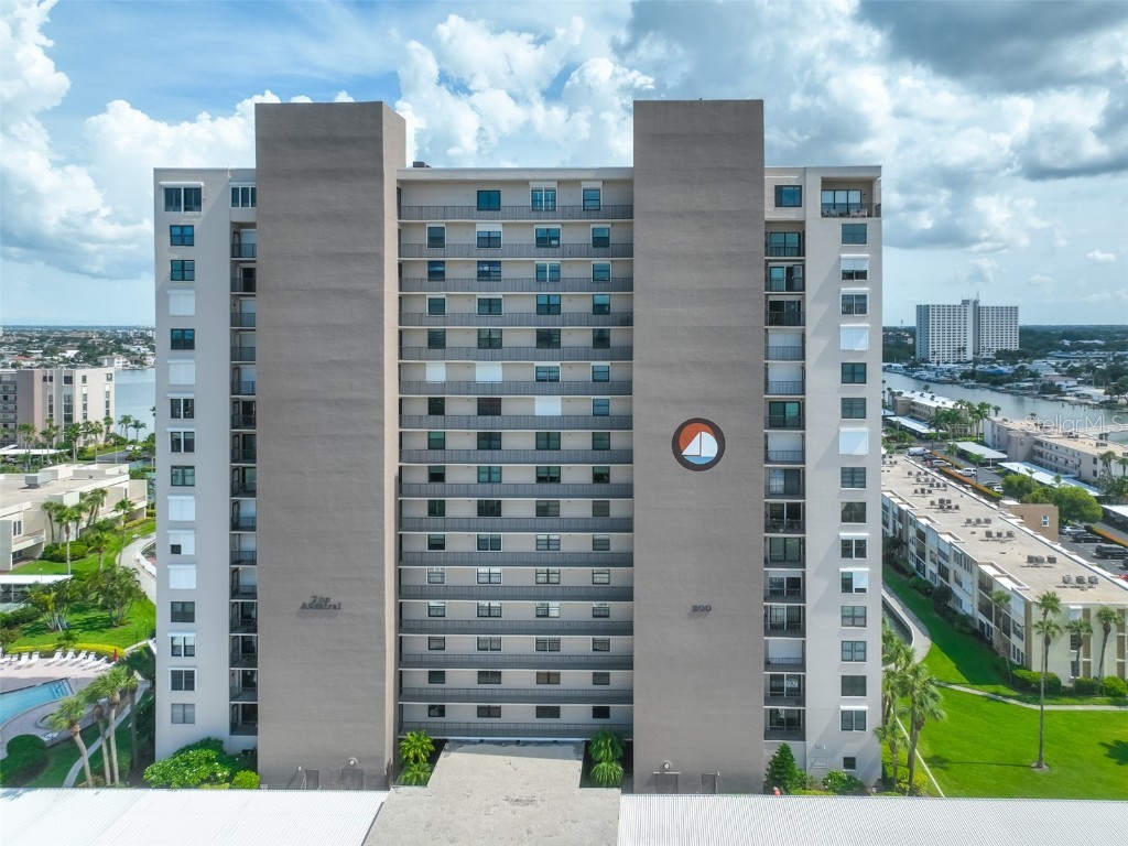 7300 Sun Island Drive S #1102 South Pasadena FL 33707 U8252644 image1