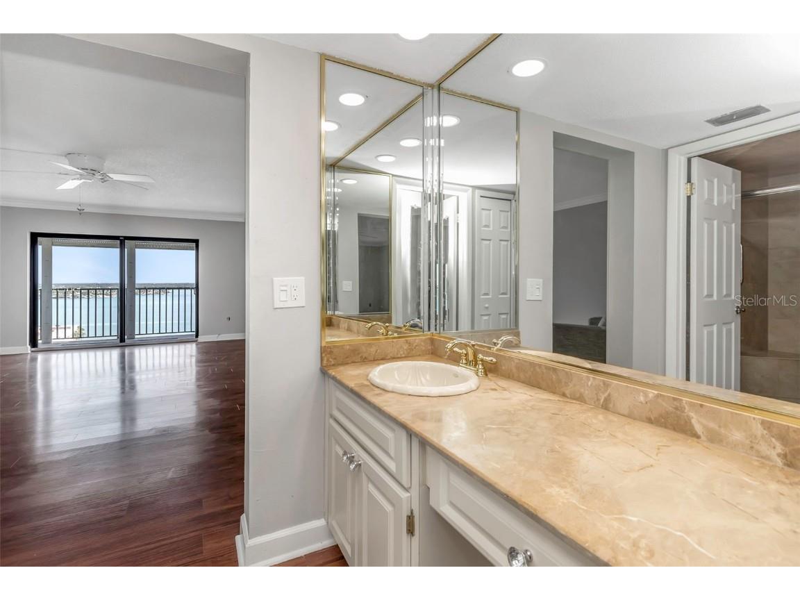 7300 Sun Island Drive S #1505 South Pasadena FL 33707 - BOCA CIEGA BAY TB8393634 image38