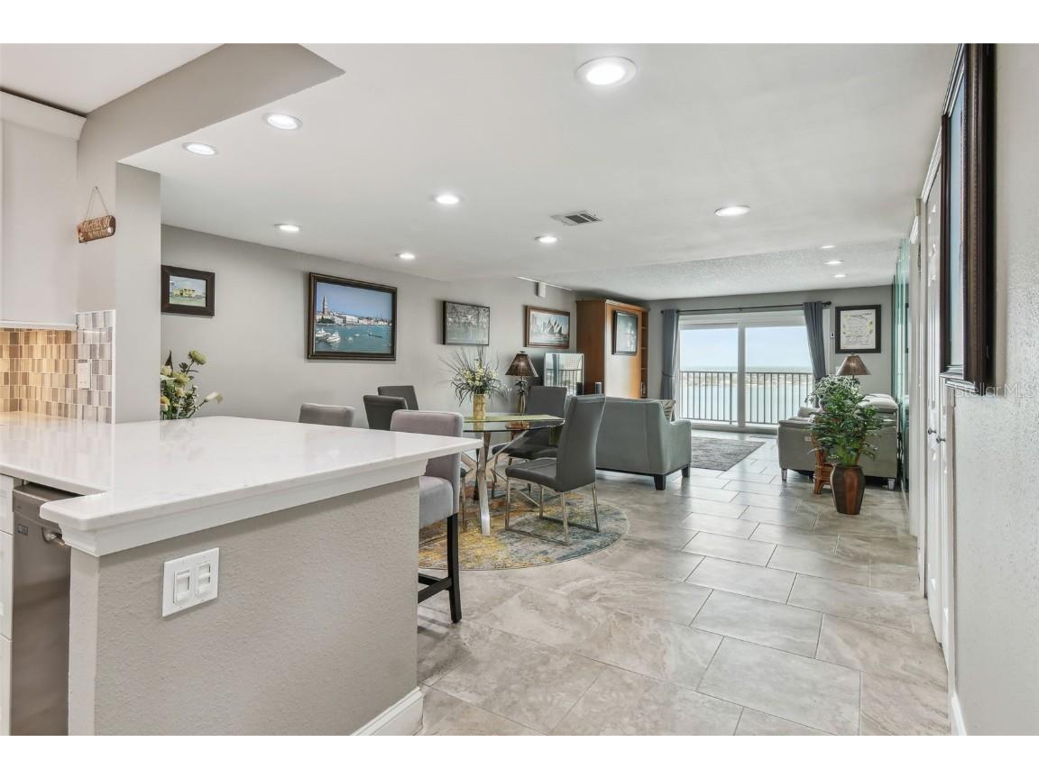 7300 Sun Island Drive S #1705 South Pasadena FL 33707 - BOCA CIEGA BAY TB8362424 image17