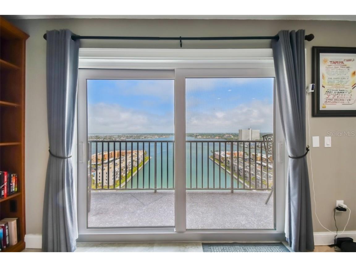 7300 Sun Island Drive S #1705 South Pasadena FL 33707 - BOCA CIEGA BAY TB8362424 image29