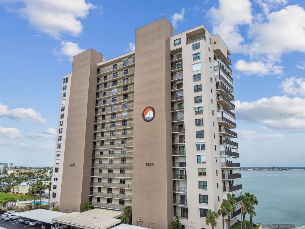 7300 Sun Island Drive S #1705 South Pasadena FL 33707 - BOCA CIEGA BAY TB8362424 image3