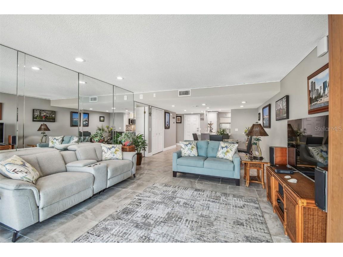 7300 Sun Island Drive S #1705 South Pasadena FL 33707 - BOCA CIEGA BAY TB8362424 image30