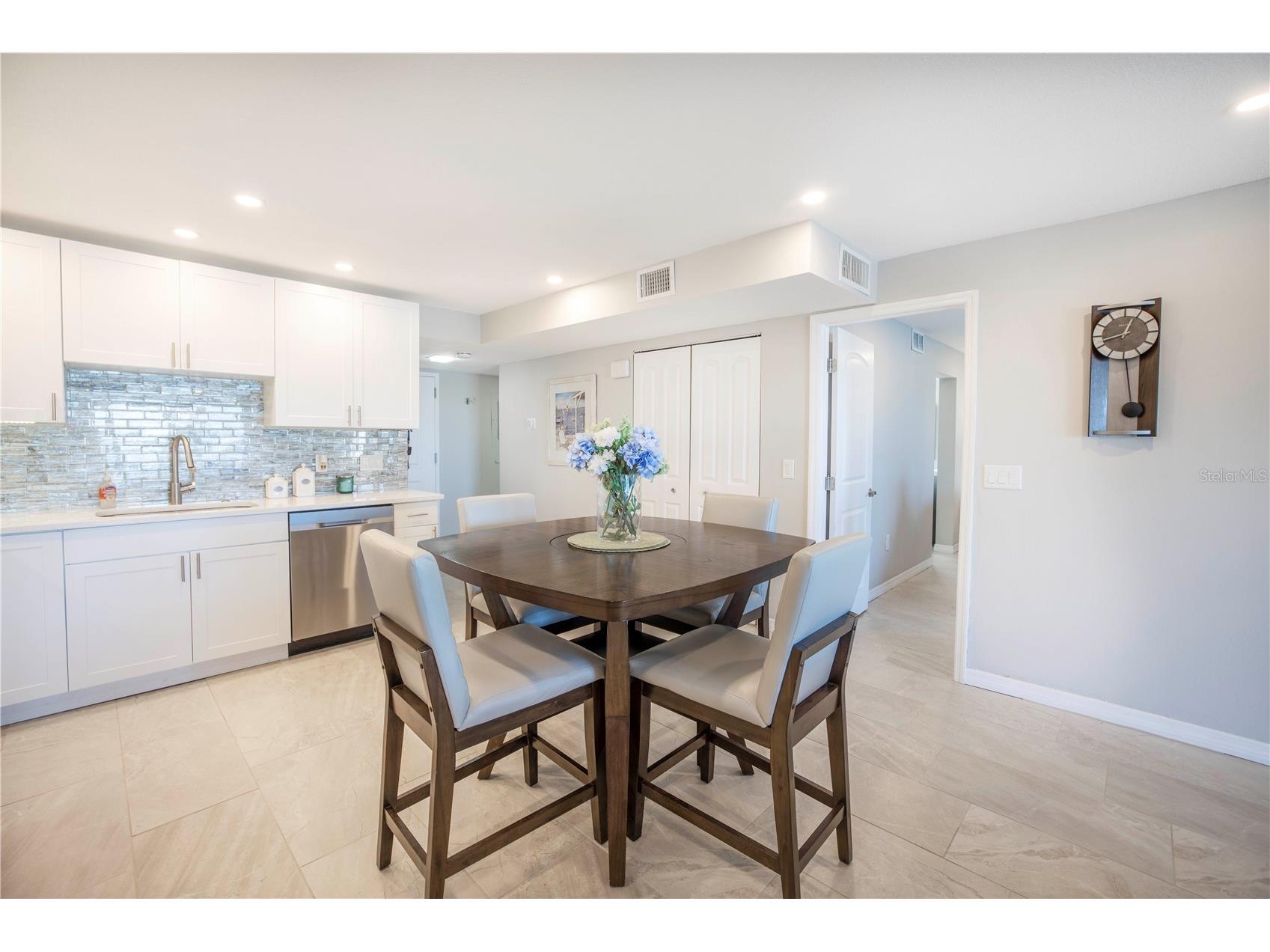7300 Sun Island Drive S #602 South Pasadena FL 33707 TB8507204 image16