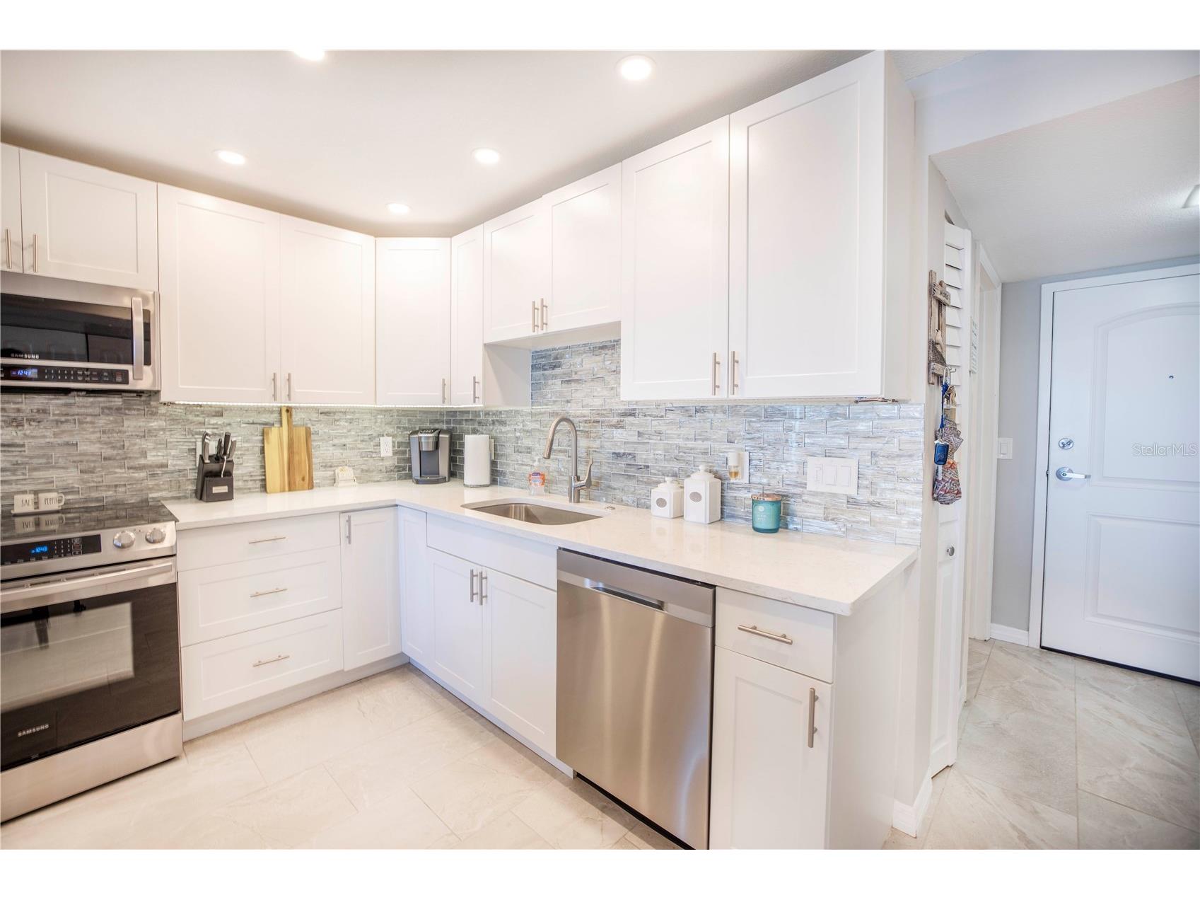 7300 Sun Island Drive S #602 South Pasadena FL 33707 TB8507204 image17