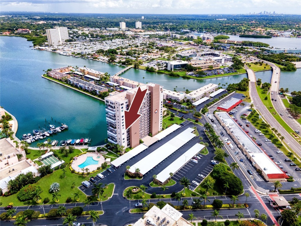 7300 Sun Island Drive S #706 South Pasadena FL 33707 - BOCA CIEGA BAY TB8411925 image1