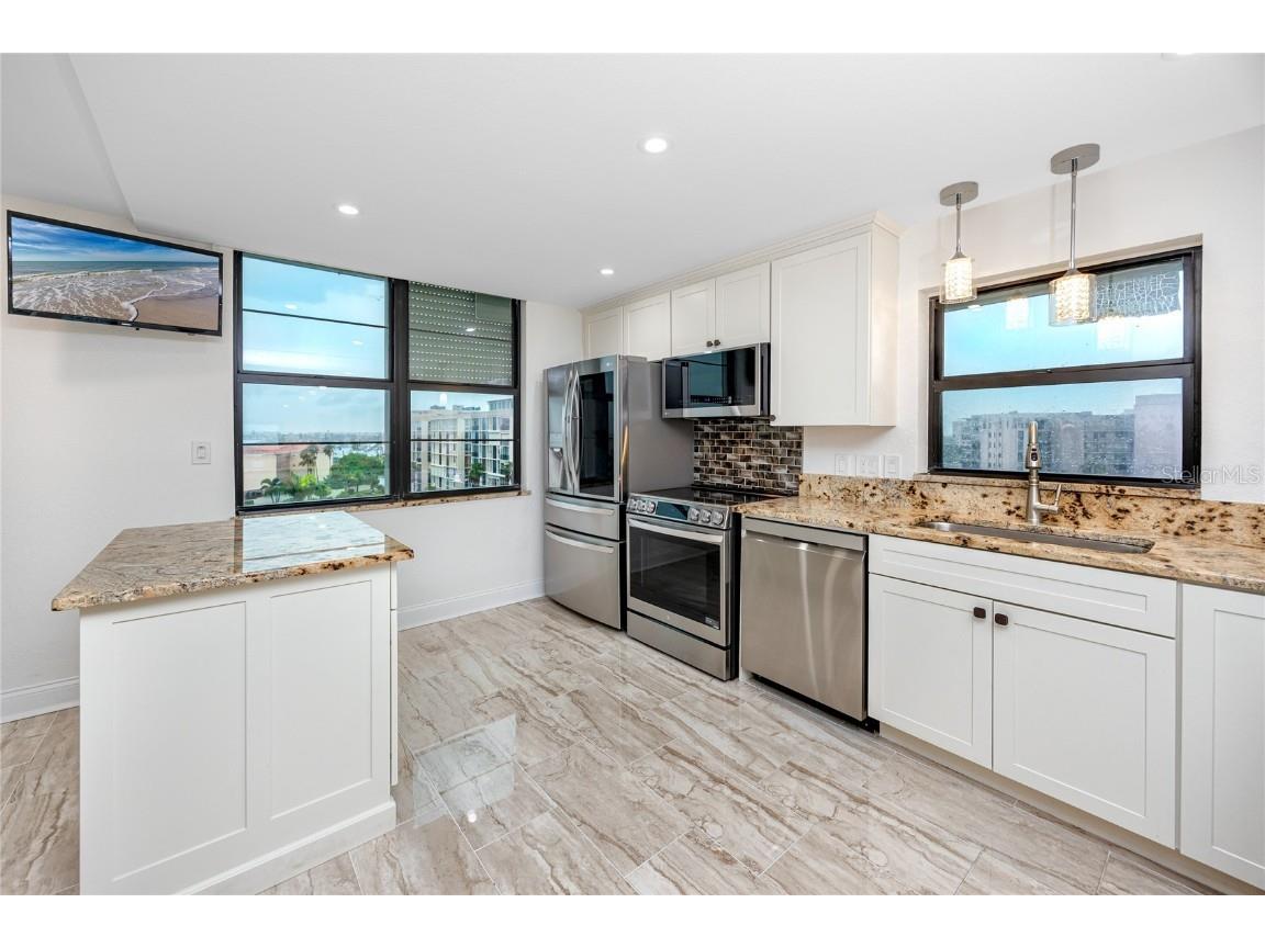 7300 Sun Island Drive S #706 South Pasadena FL 33707 - BOCA CIEGA BAY TB8411925 image5