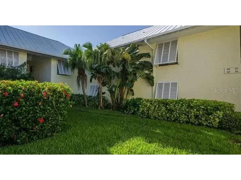7300 Sunshine Skyway Lane S #104 Saint Petersburg FL 33711 TB8404656 image1
