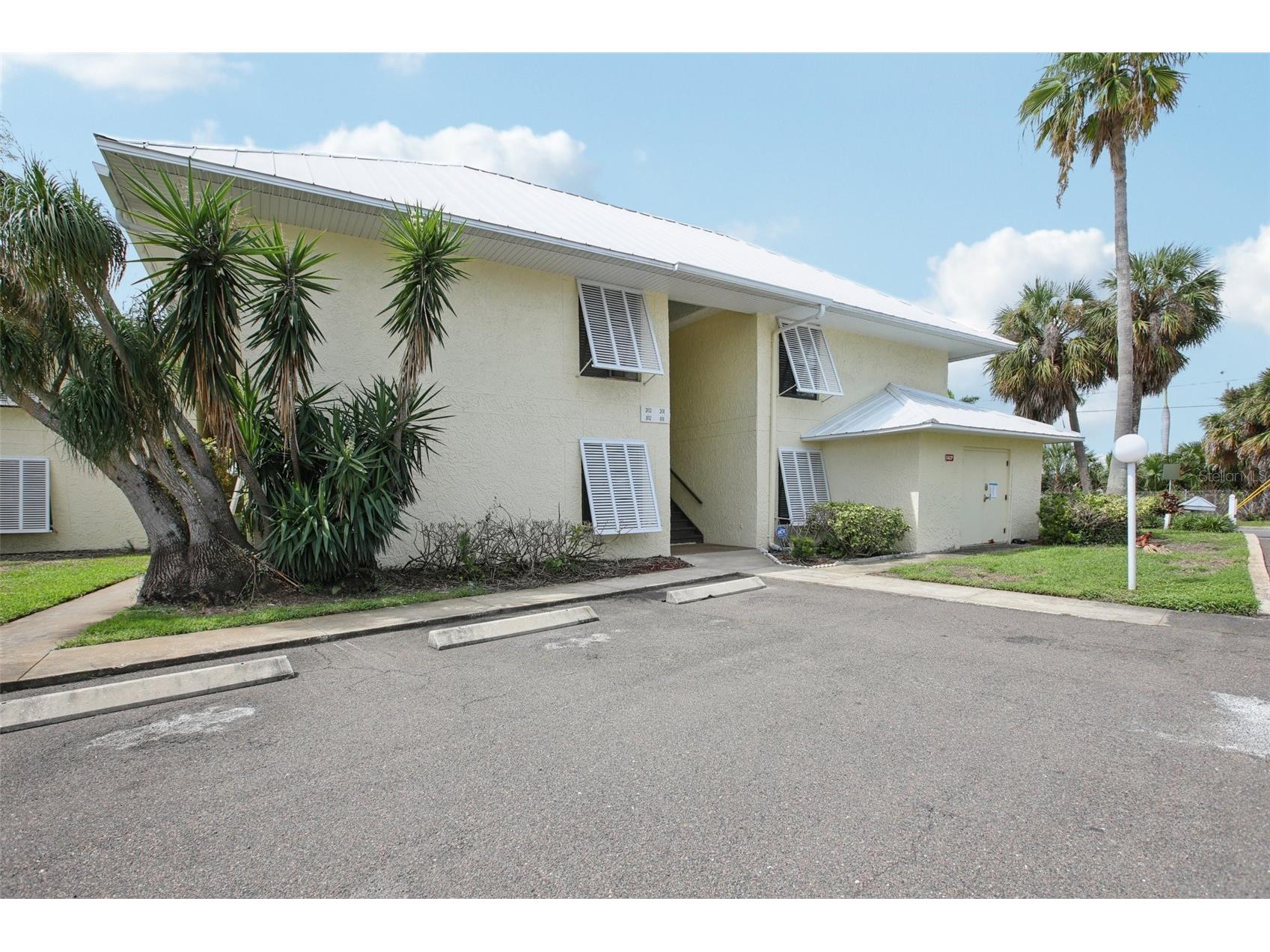 7300 Sunshine Skyway Lane S #202 Saint Petersburg FL 33711 TB8423870 image40