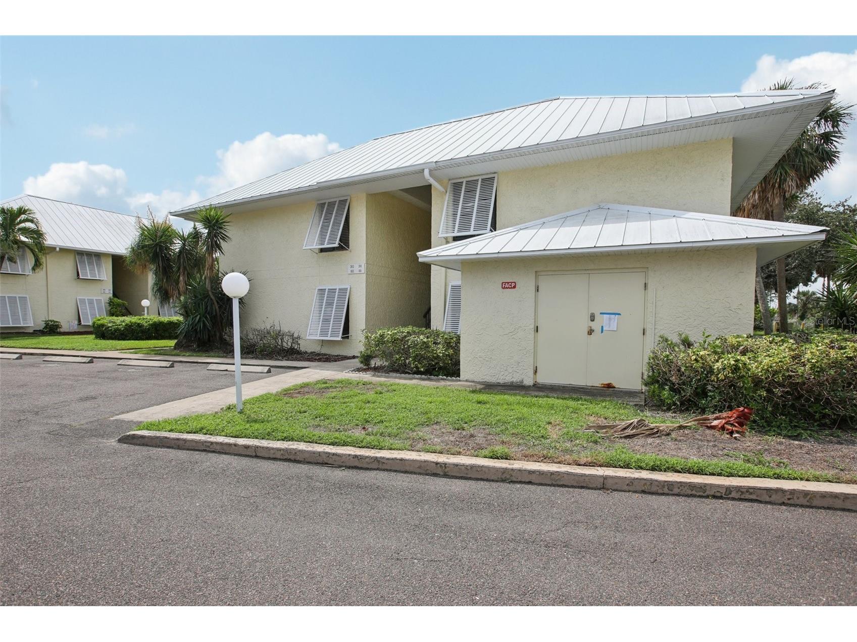7300 Sunshine Skyway Lane S #202 Saint Petersburg FL 33711 TB8423870 image41