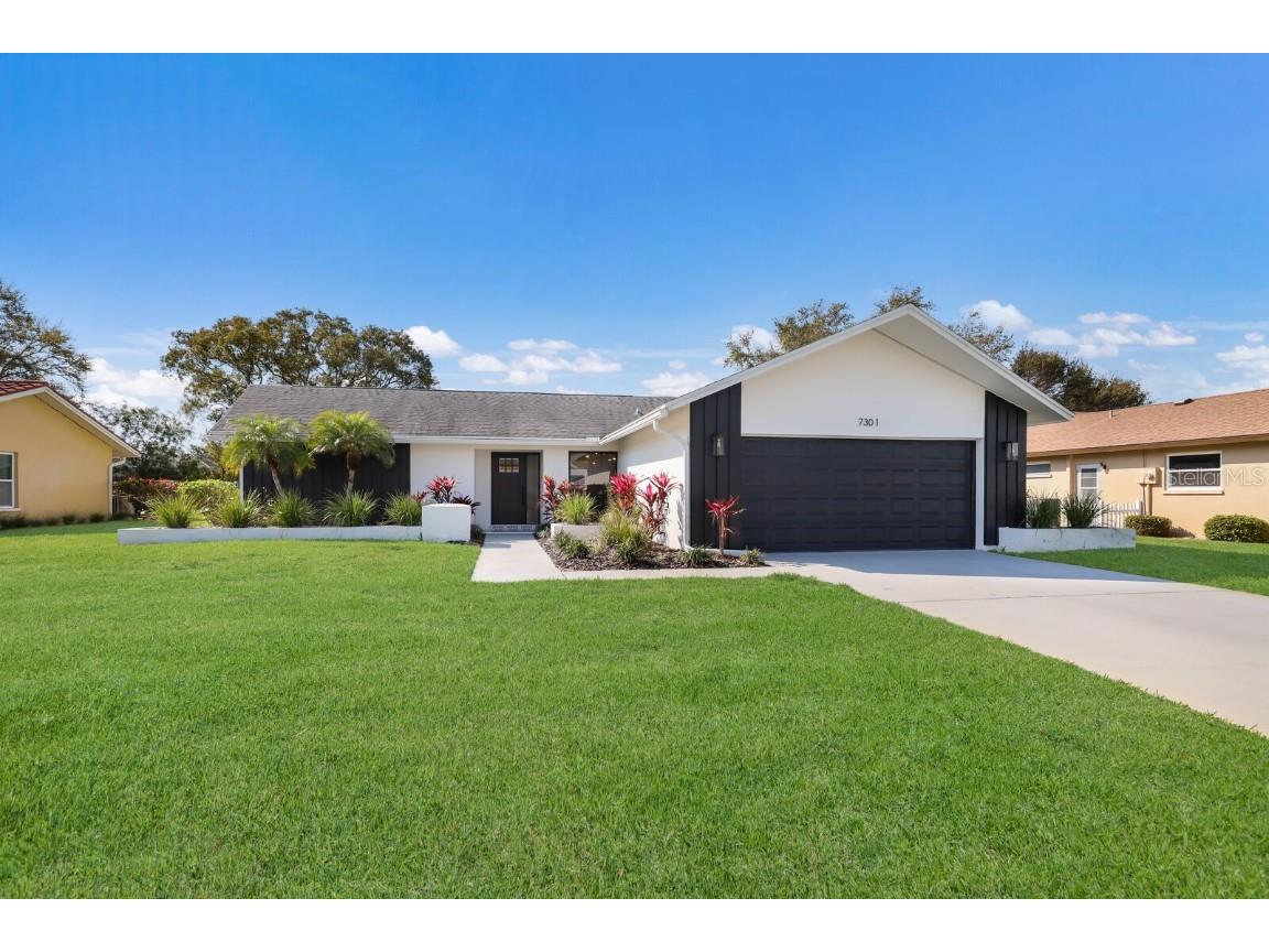 7301 19th Avenue W Bradenton FL 34209 A4563004 image1