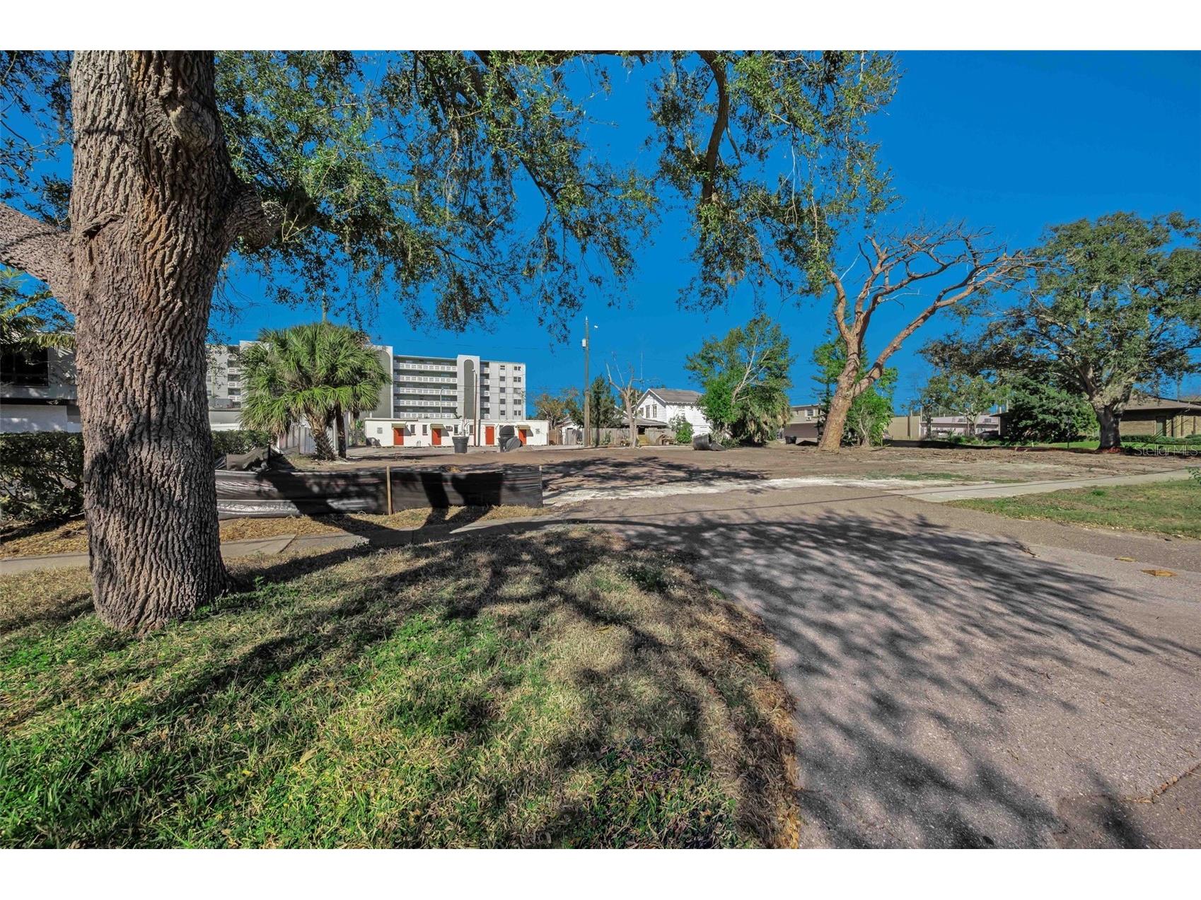 7301 1st Avenue S Saint Petersburg FL 33707 TB8470032 image9