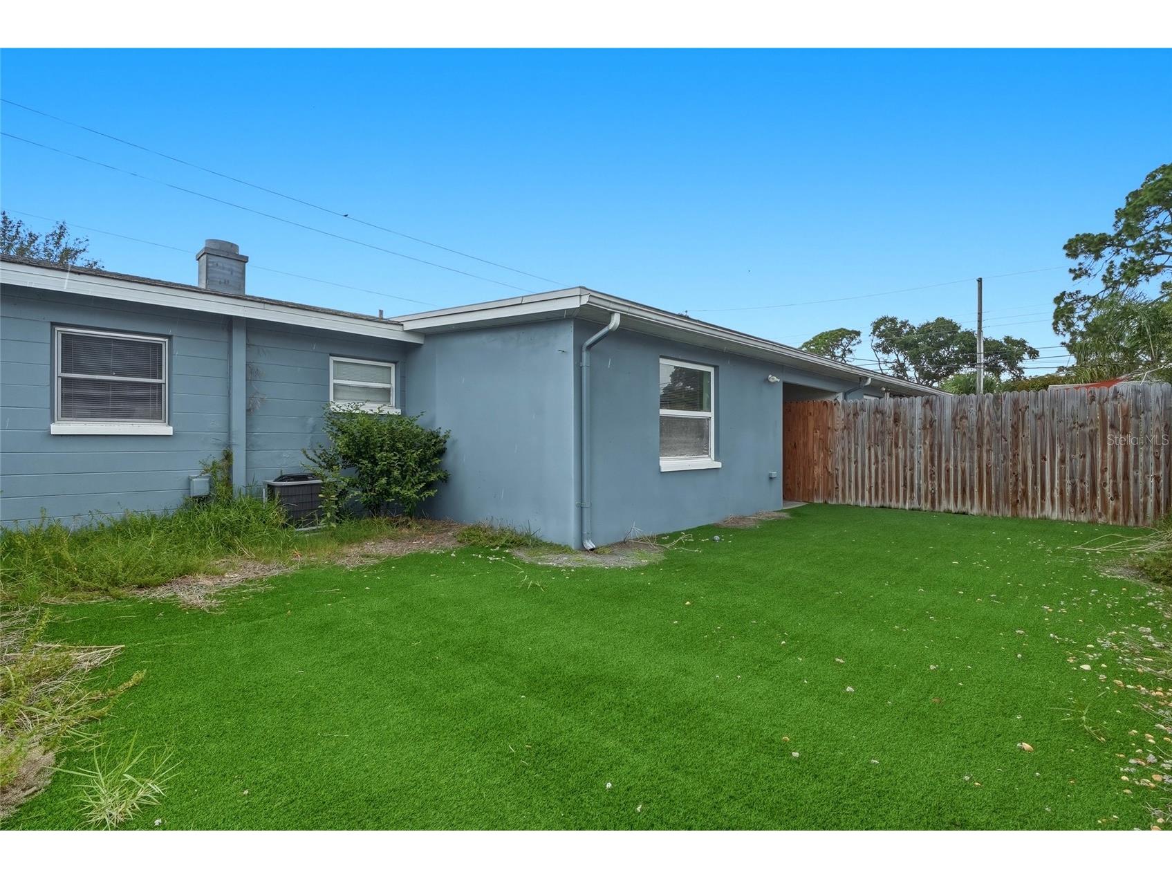 7301 8th Street N Saint Petersburg FL 33702 TB8519288 image12