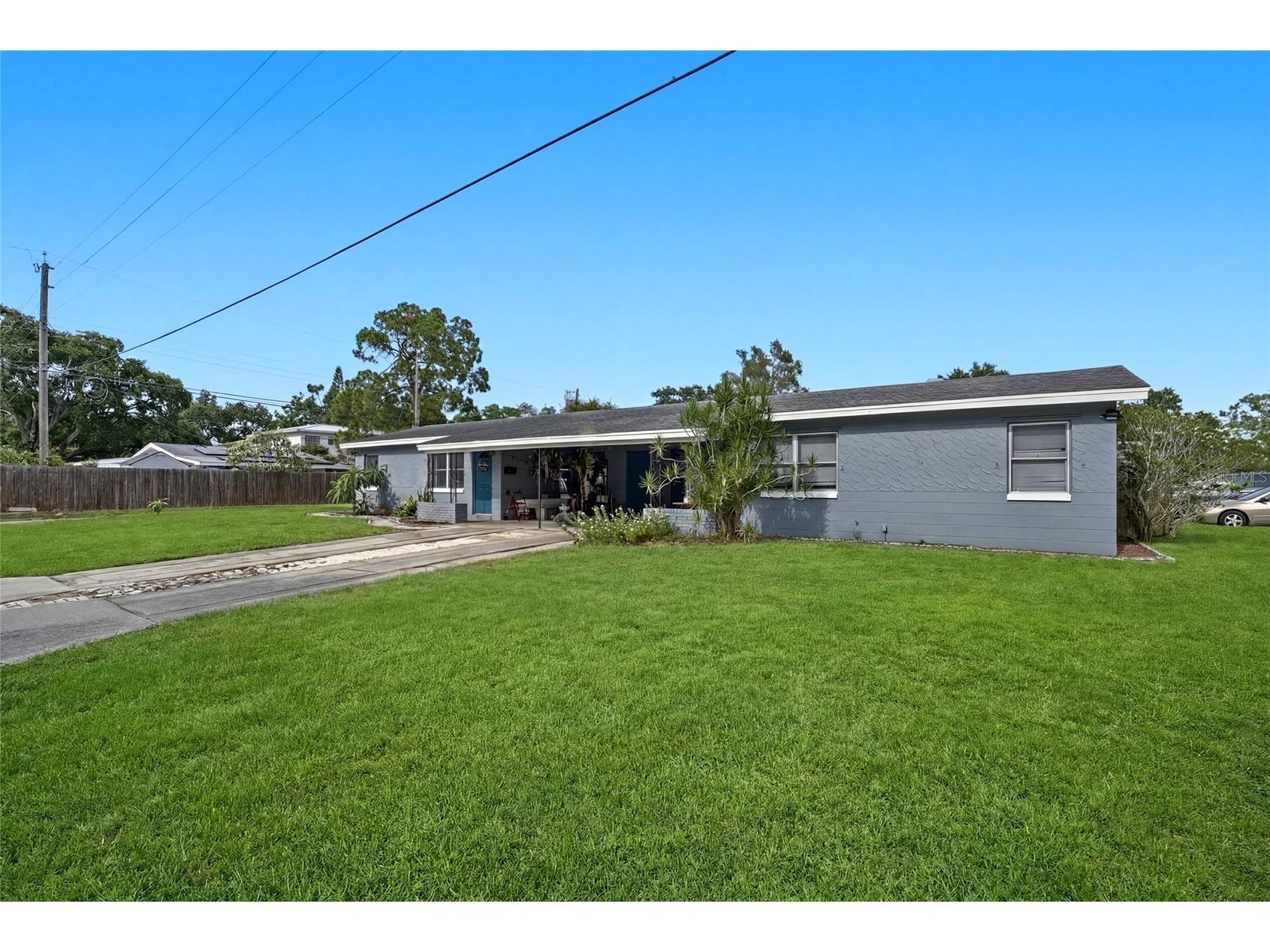 7301 8th Street N Saint Petersburg FL 33702 TB8519288 image2