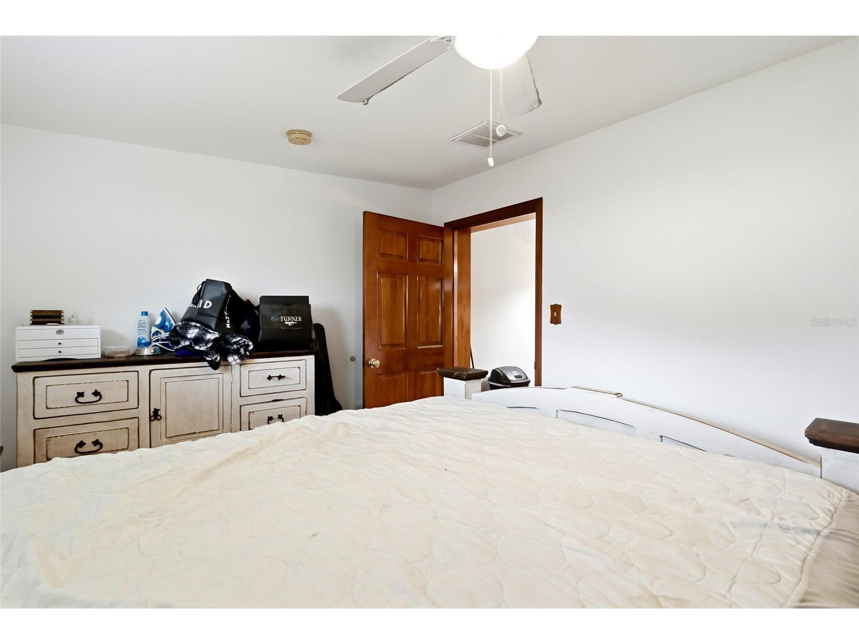 7301 8th Street N Saint Petersburg FL 33702 TB8519288 image20