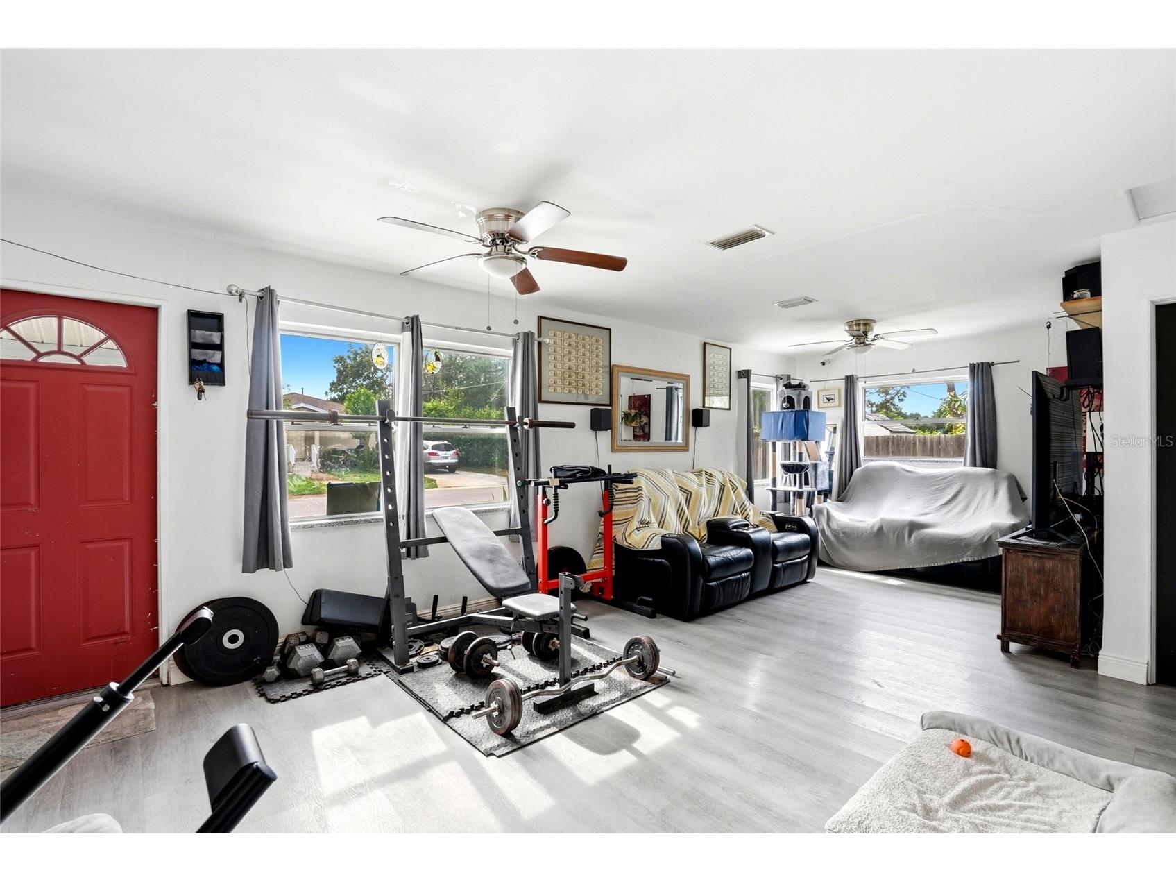 7301 8th Street N Saint Petersburg FL 33702 TB8519288 image28