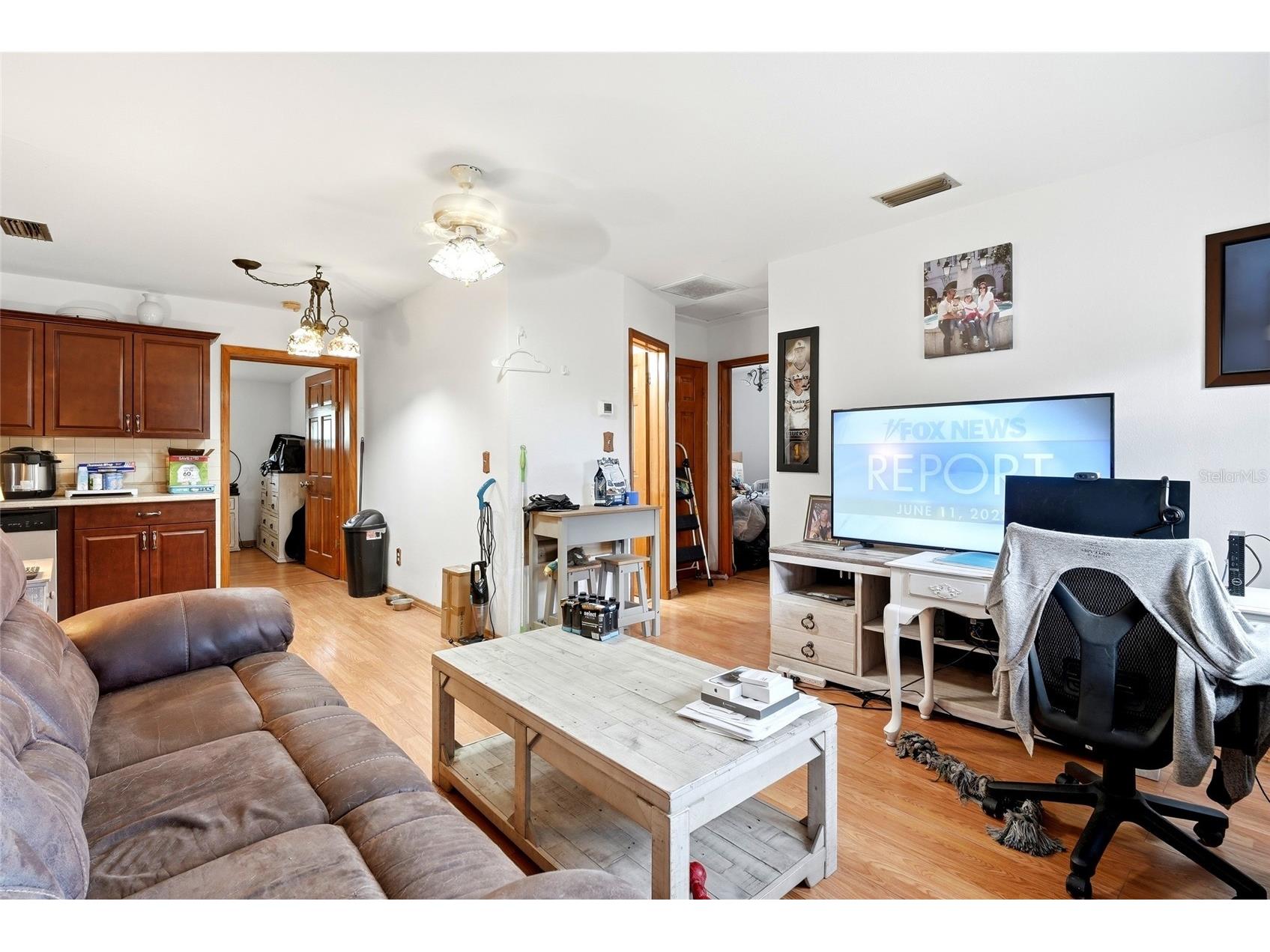 7301 8th Street N Saint Petersburg FL 33702 TB8519288 image3