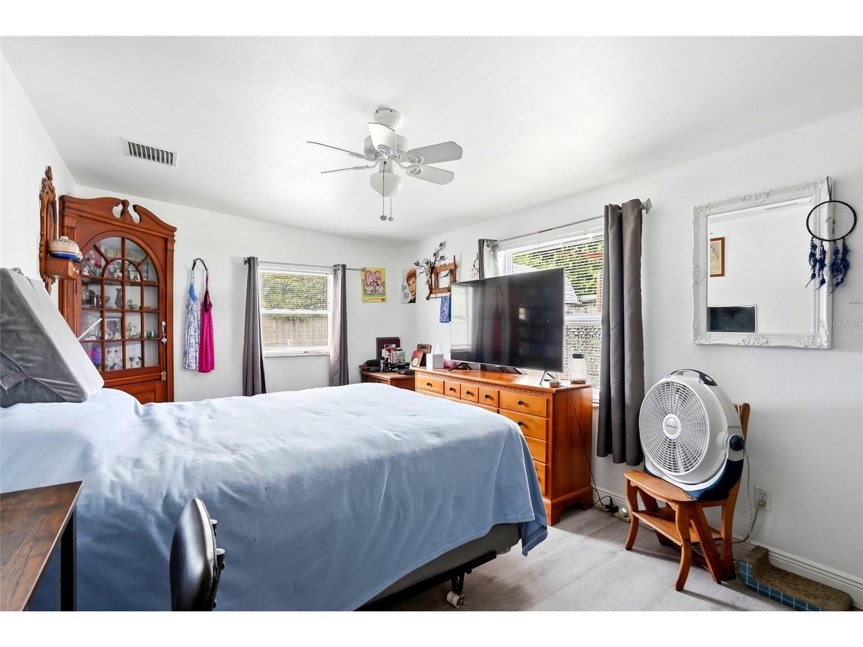 7301 8th Street N Saint Petersburg FL 33702 TB8519288 image32