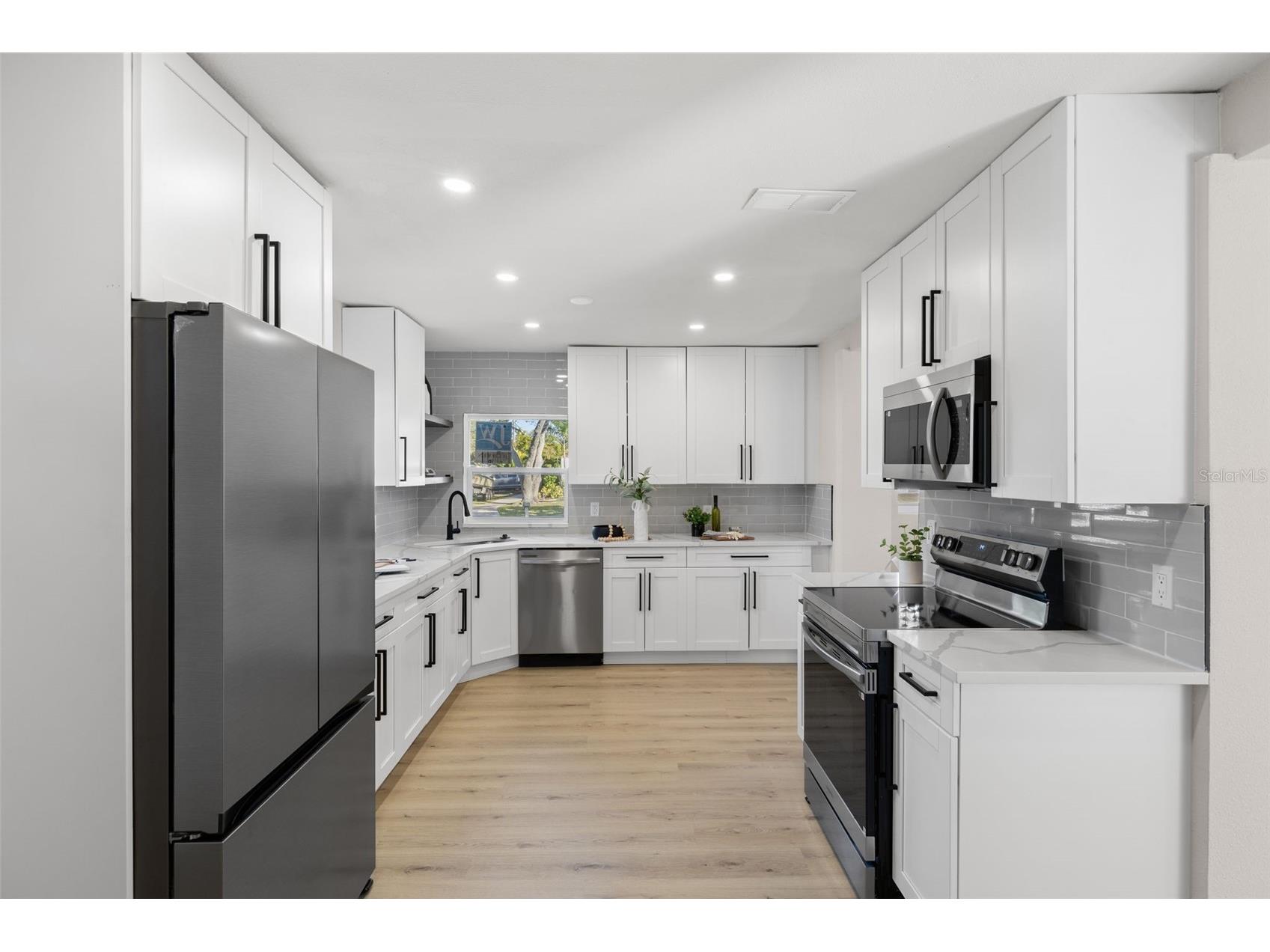 7301 S West Shore Boulevard Tampa FL 33616 TB8466208 image9