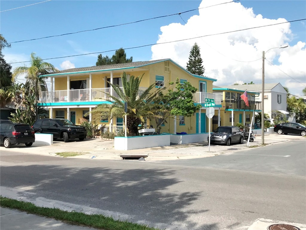 7301 Sunset Way #3 Saint Pete Beach FL 33706 U8206776 image1