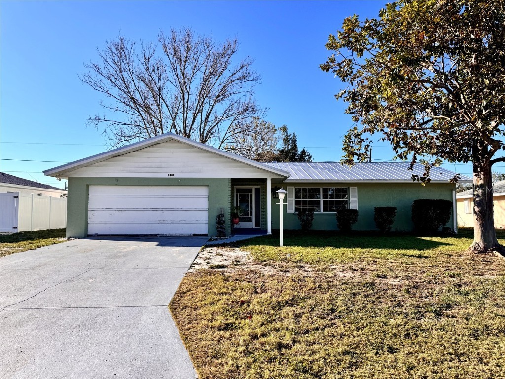 7303 24th Avenue W Bradenton FL 34209 A4601671 image1