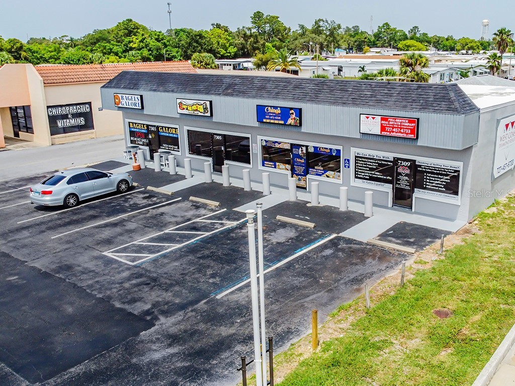 7303-7309 State Road 52 Hudson FL 34667 W7837656 image1