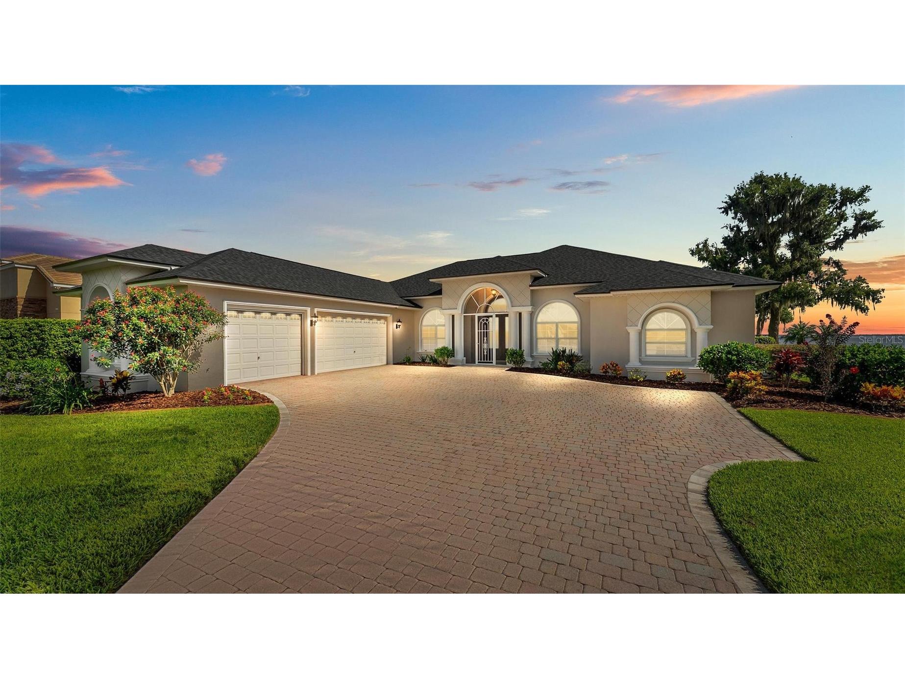 7303 Birds Nest Court Yalaha FL 34797 - LAKE HARRIS O6382514 image2