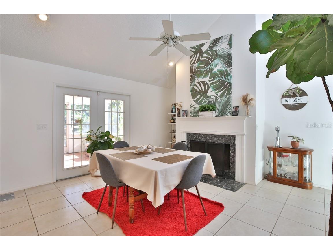 7303 Manatee Street Sarasota FL 34243 A4669732 image10