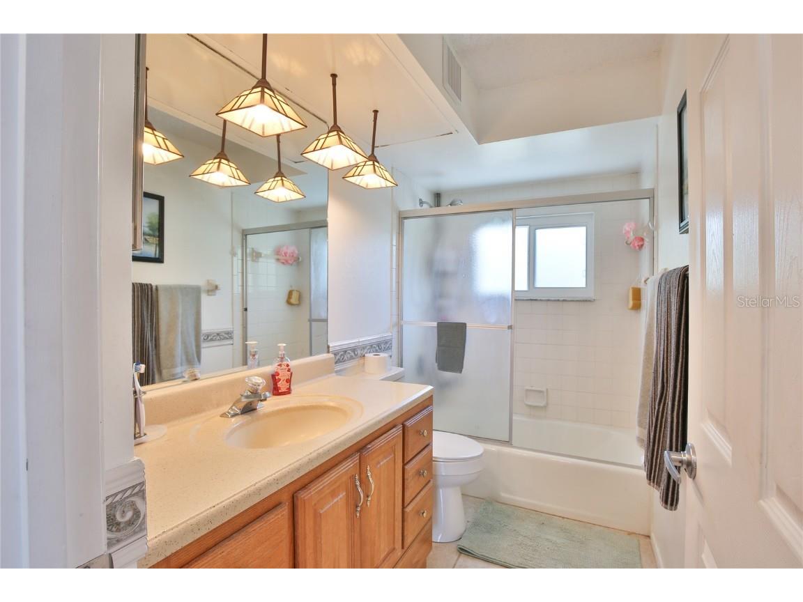 7303 Manatee Street Sarasota FL 34243 A4669732 image27