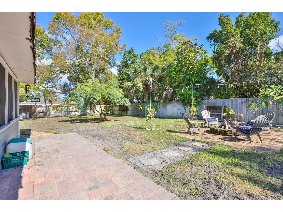 7303 Manatee Street Sarasota FL 34243 A4669732 image37