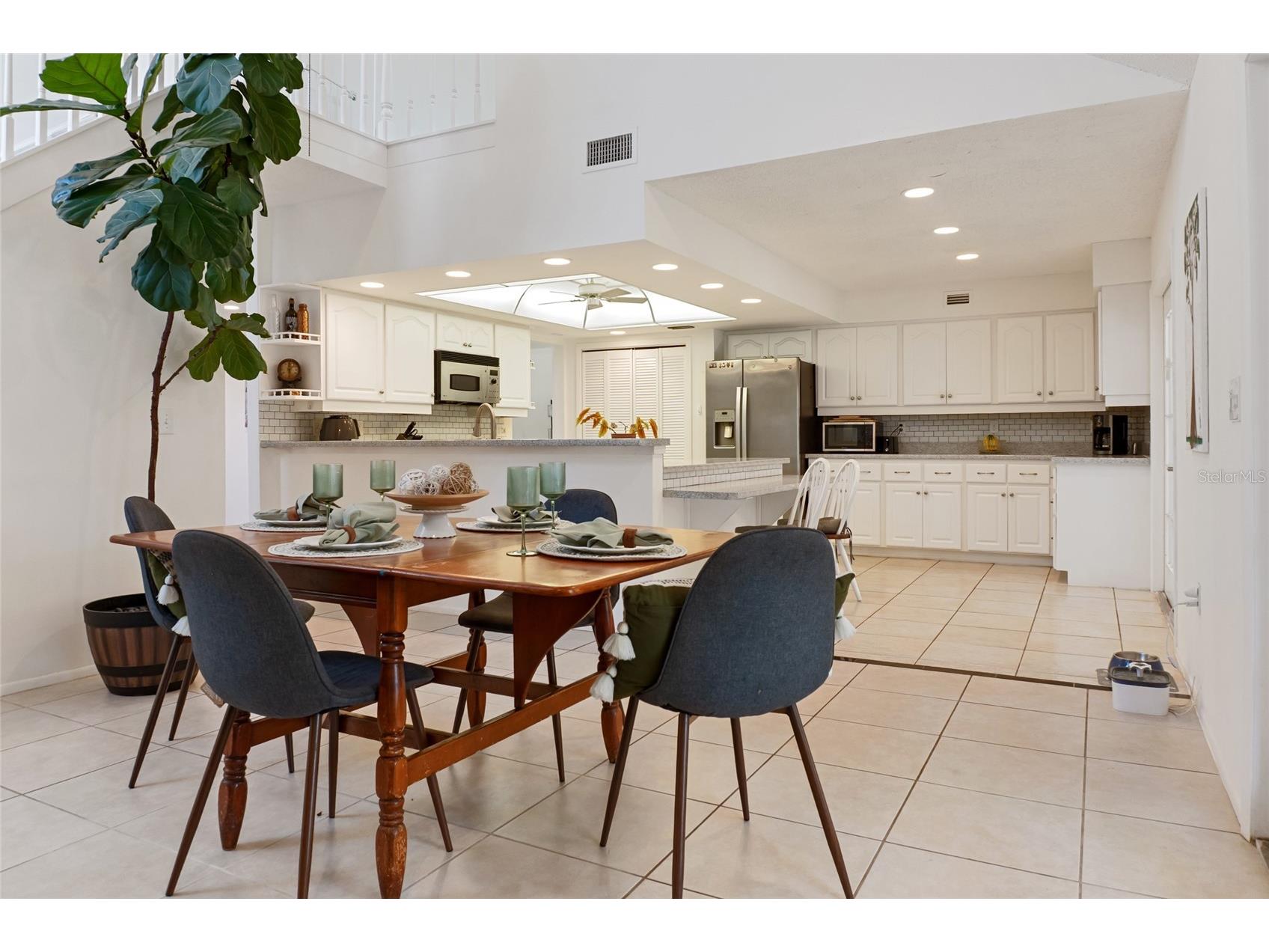 7303 Manatee Street Sarasota FL 34243 A4690664 image18