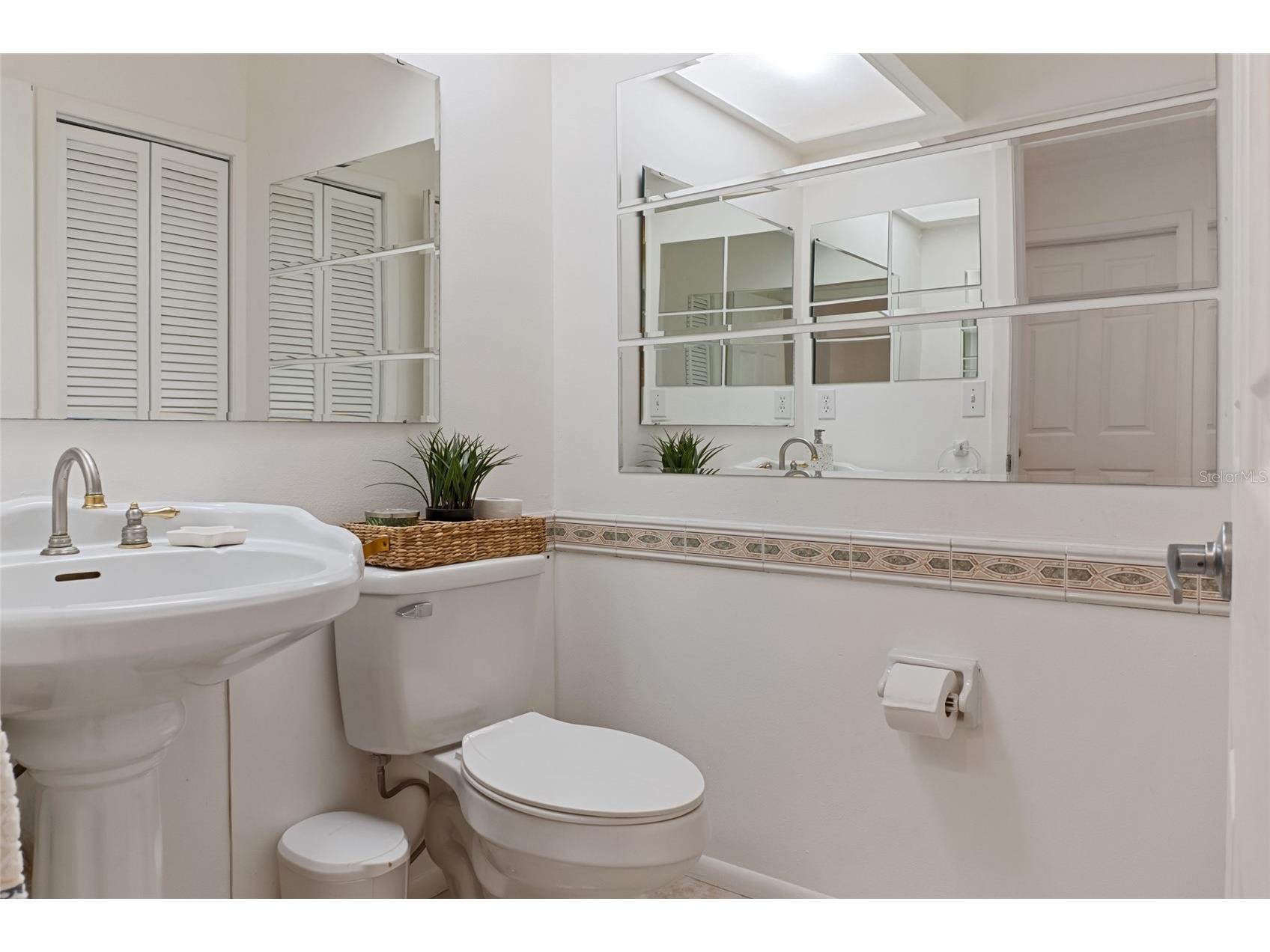 7303 Manatee Street Sarasota FL 34243 A4690664 image26