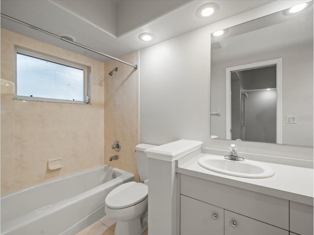 7303 Sawgrass Point Drive N Pinellas Park FL 33782 TB8424584 image60