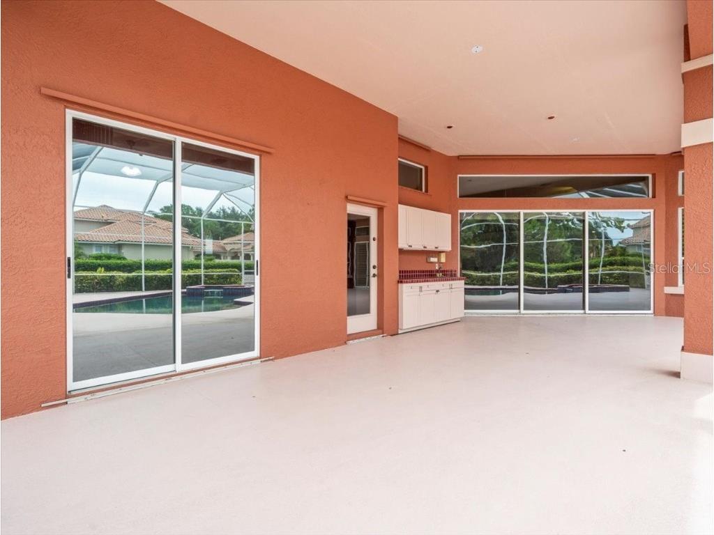 7303 Sawgrass Point Drive N Pinellas Park FL 33782 TB8424584 image73