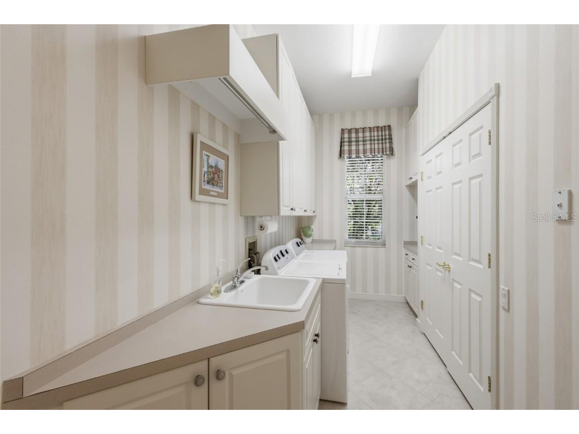 7303 Westminster Court University Park FL 34201 A4675465 image43