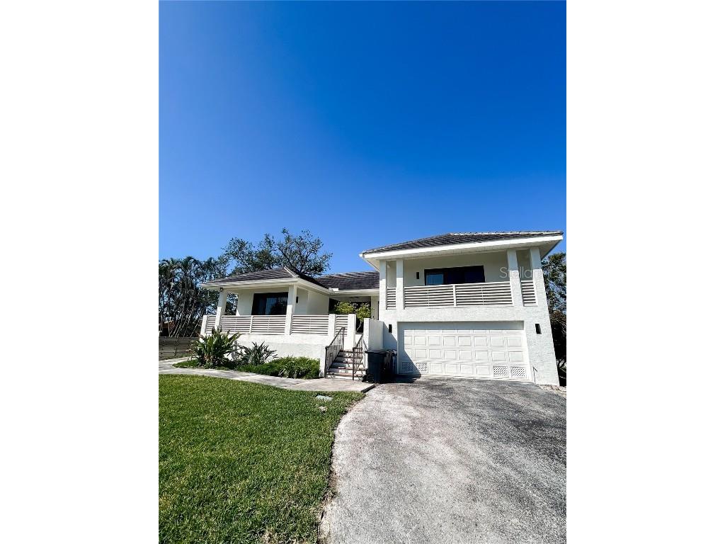 7303A Midnight Pass Road Sarasota FL 34242 A4648605 image1