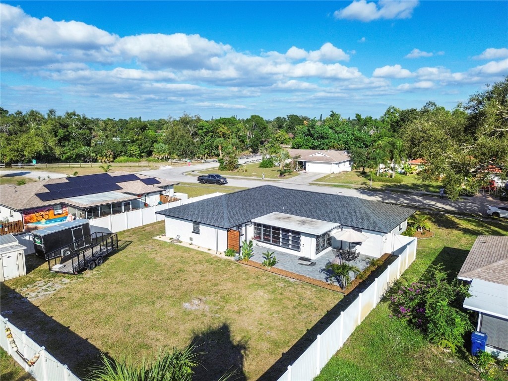 7304 Claries Drive Sarasota FL 34243 A4669867 image10